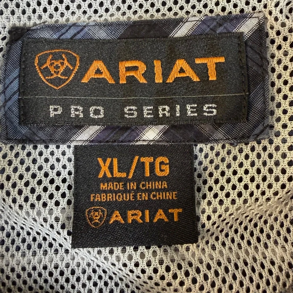Ariat Pro Series Mens XL Blue Black Plaid Western Long Sleeve Snap Shirt #3228